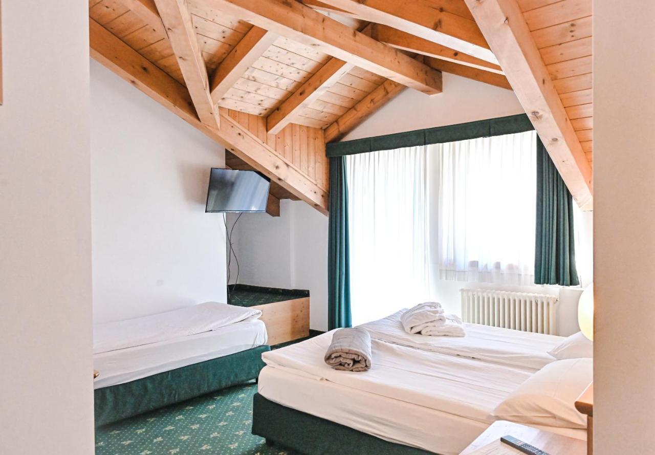 Alp Hotel Dolomiti Dimaro Exterior photo