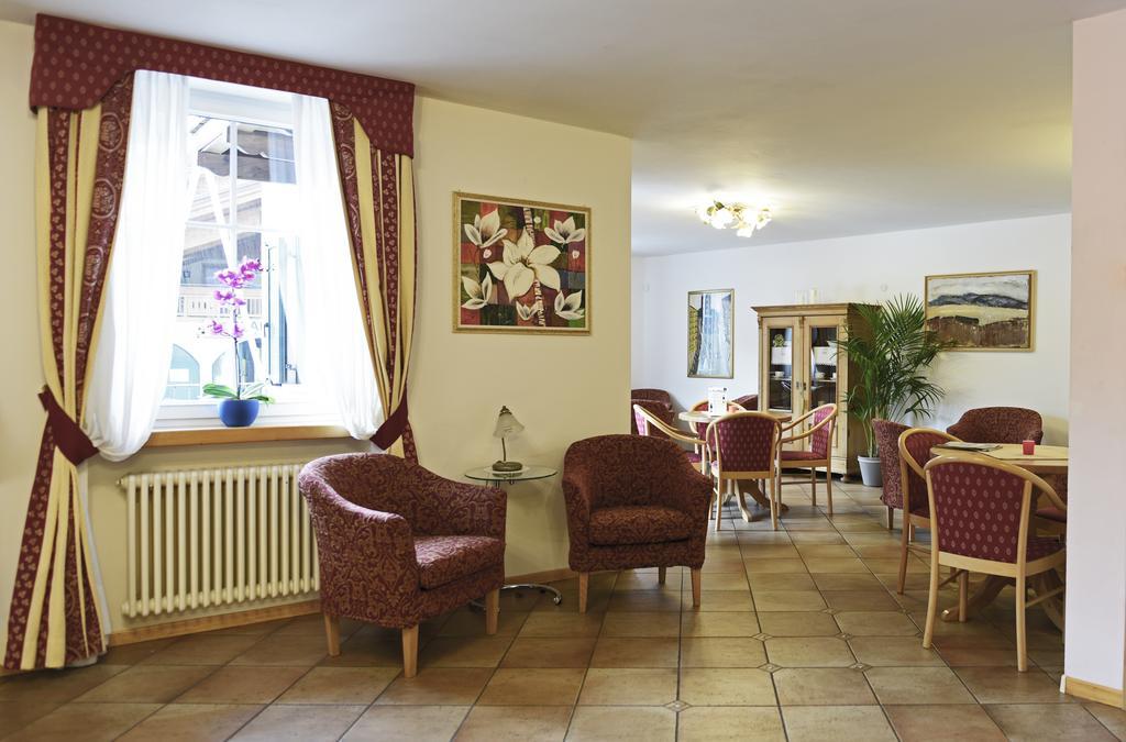Alp Hotel Dolomiti Dimaro Exterior photo
