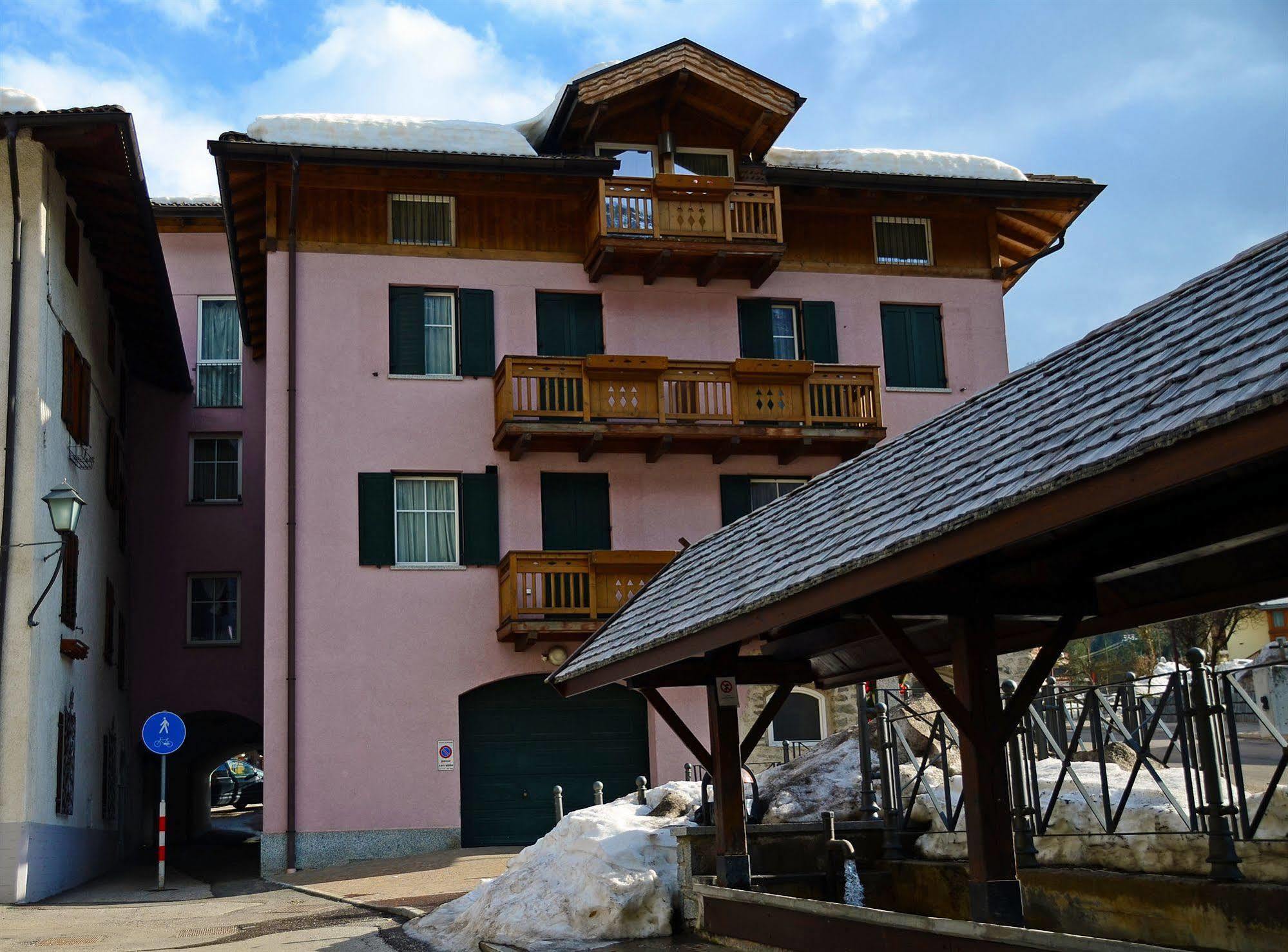 Alp Hotel Dolomiti Dimaro Exterior photo